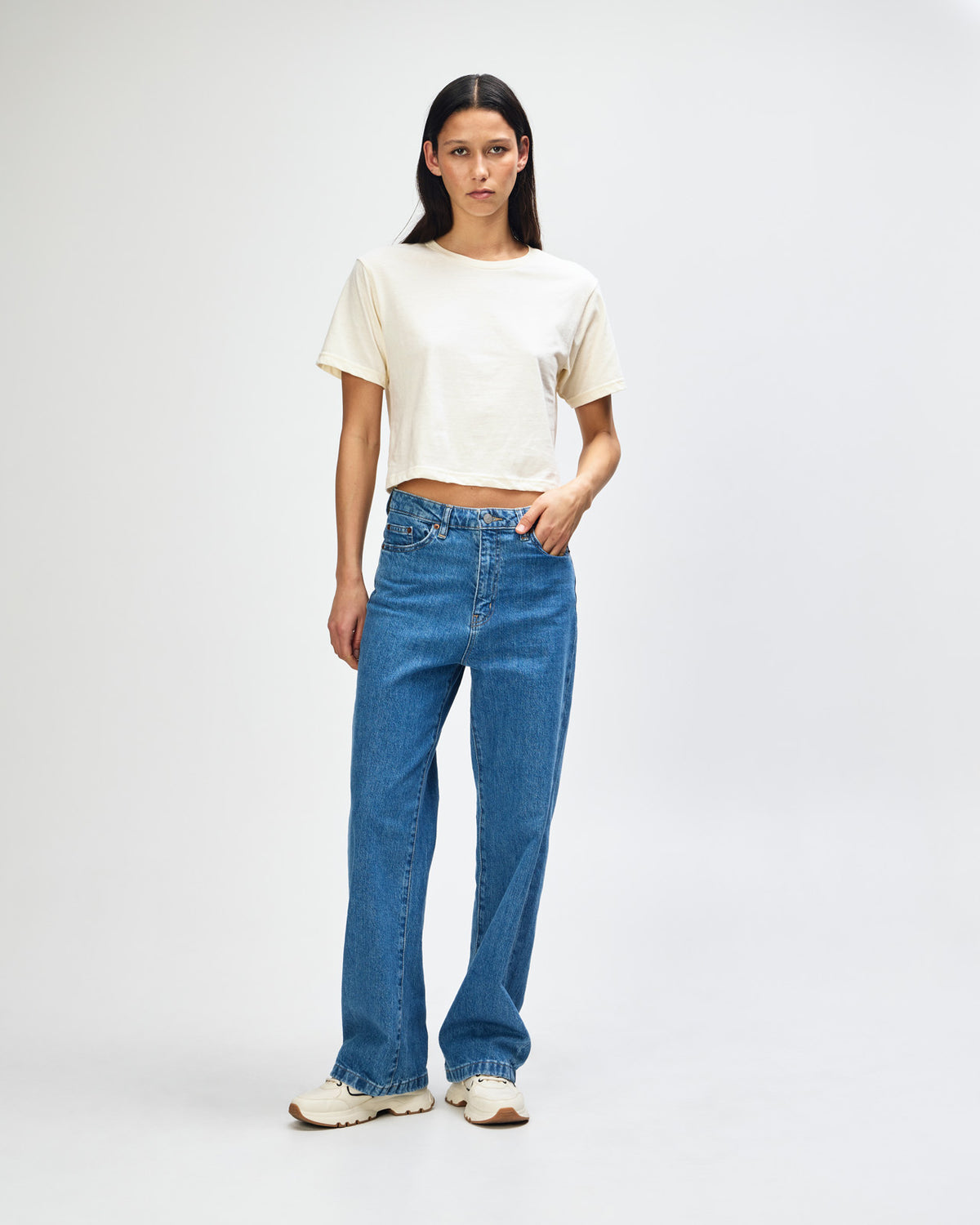 American Apparel Women's Fine Jersey Boxy T-Shirt - Cream