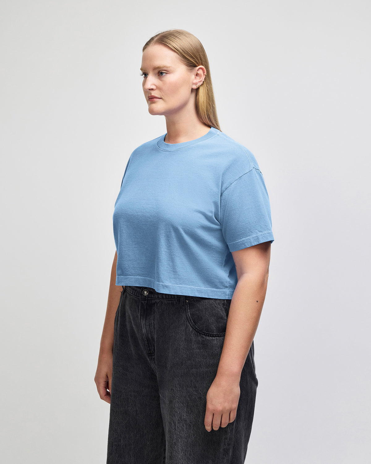 American Apparel Heavyweight Cotton Women's Garment Dyed Crop Boxy T-Shirt - Faded Powder Blue