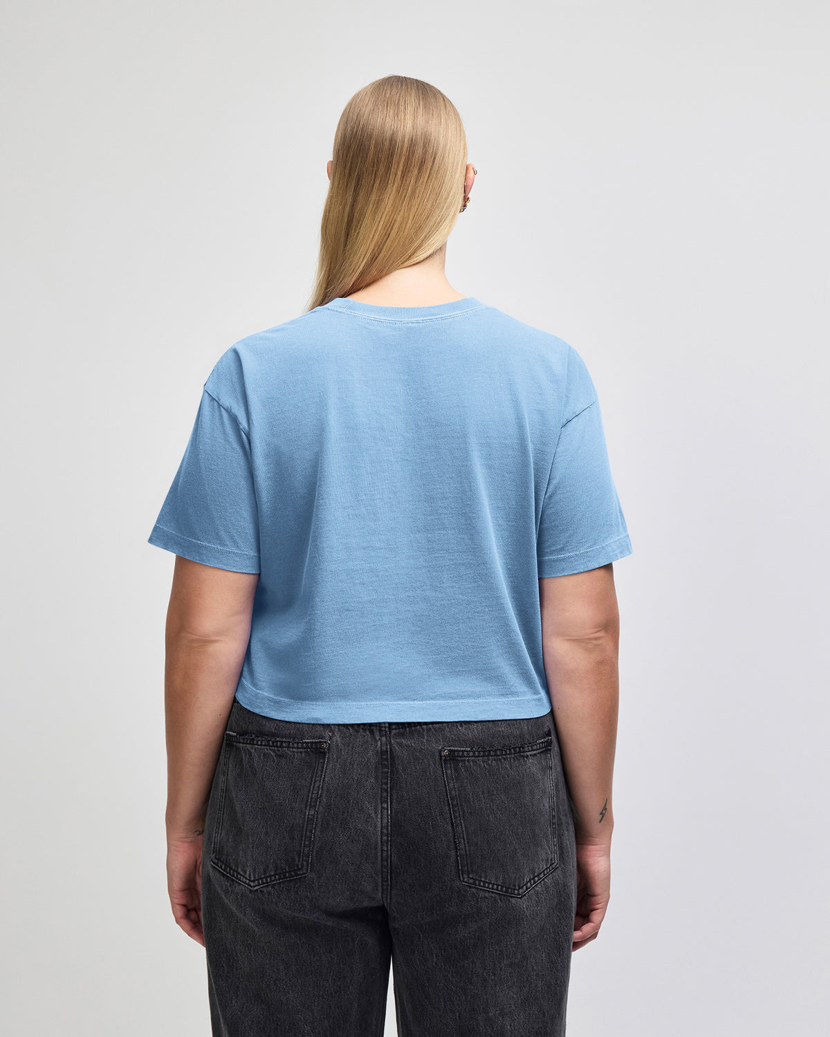 American Apparel Heavyweight Cotton Women's Garment Dyed Crop Boxy T-Shirt - Faded Powder Blue
