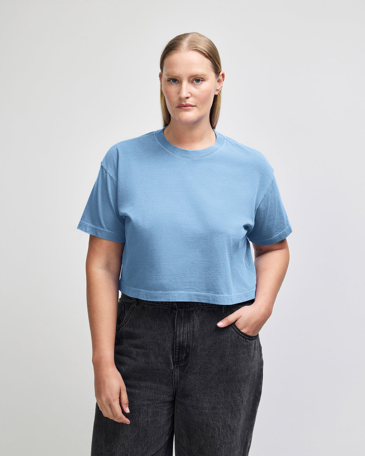 American Apparel Heavyweight Cotton Women's Garment Dyed Crop Boxy T-Shirt - Faded Powder Blue