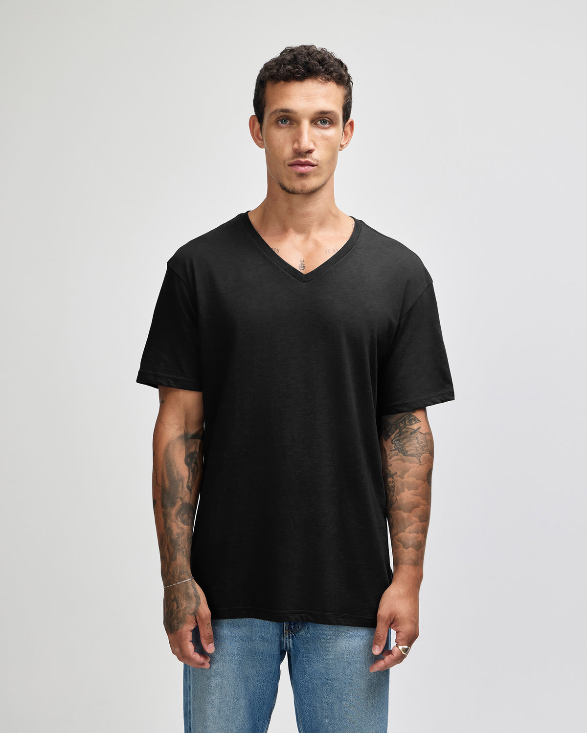 American Apparel CVC Unisex V-neck T-shirt - Black