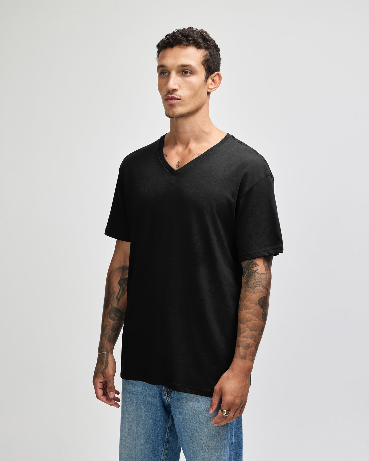 American Apparel CVC Unisex V-neck T-shirt - Black