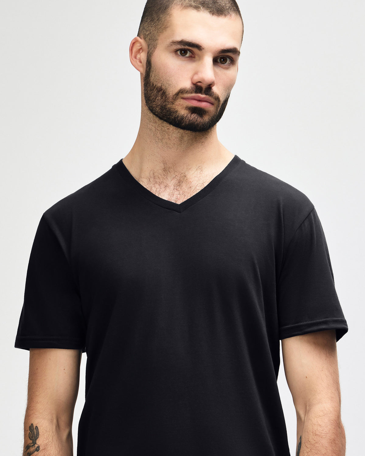 Gildan Softstyle Adult V-Neck T-Shirt - Black