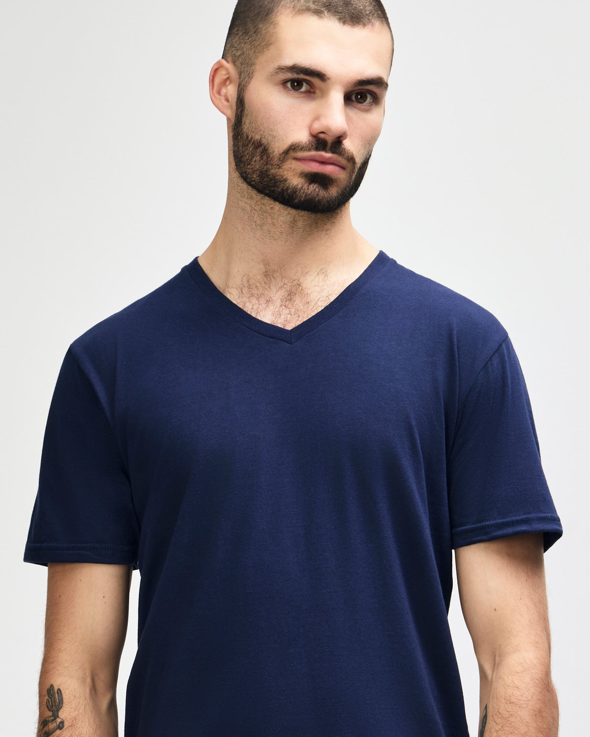 Gildan Softstyle Adult V-Neck T-Shirt - Navy