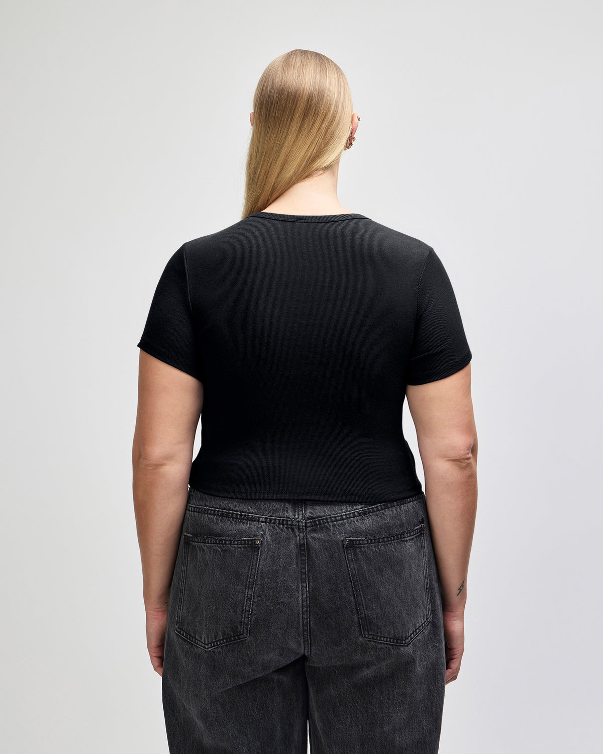 American Apparel Baby Rib Women's Crop Fitted T-Shirt - Black